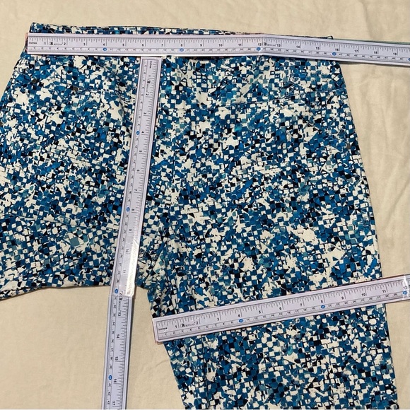Attyre Blue and White Straight Leg Pants with Geometric Patterns - Picture 3 of 13
